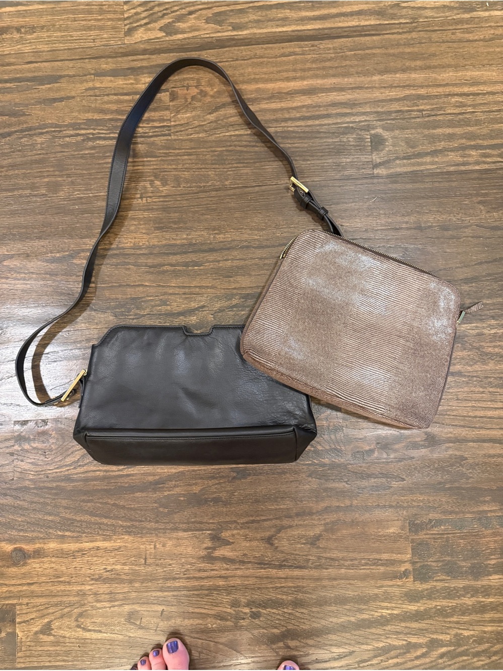 India Hicks Black Leather Crossbody Bag with Gecko Insider Removable Clutch